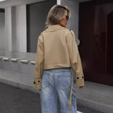 Mónica |  Gabardina chic con cintura ceñida