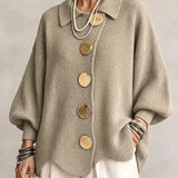 Emma | Cárdigan oversize con cuello y botones metálicos grandes