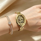El reloj ovalado Genevieve