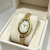 El reloj ovalado Genevieve